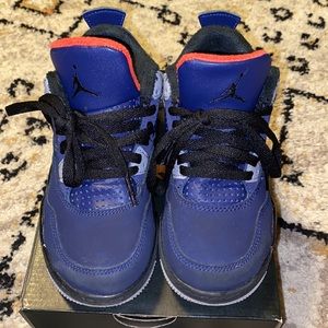 Little boys Jordan retro 4 size 11 navy blue